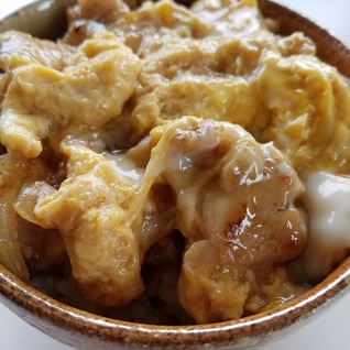 つゆだくがやっぱり美味しい　親子丼